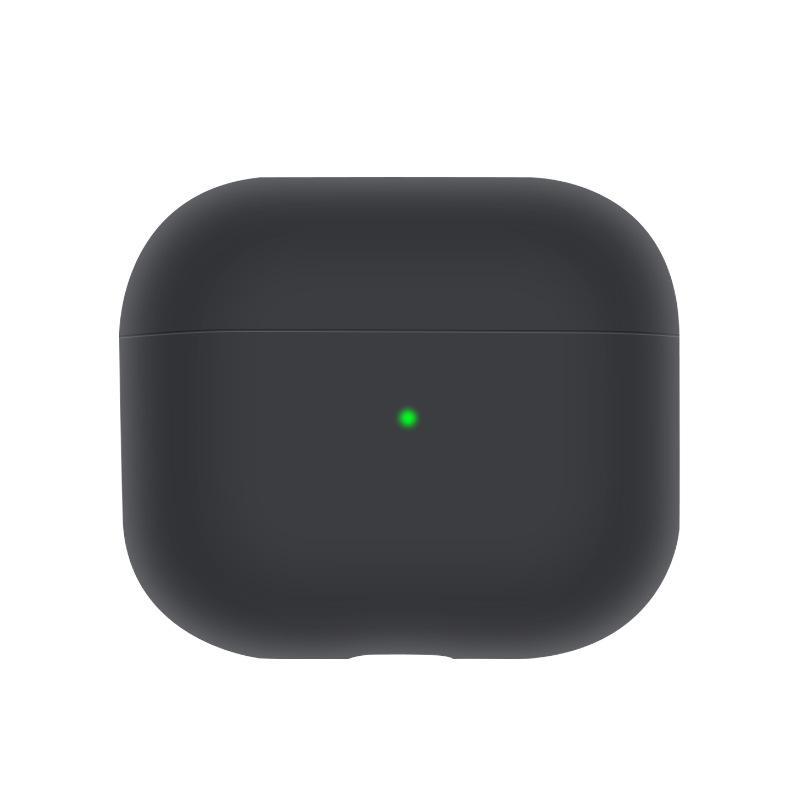 Чехол для AirPods 3 силиконовый, черный